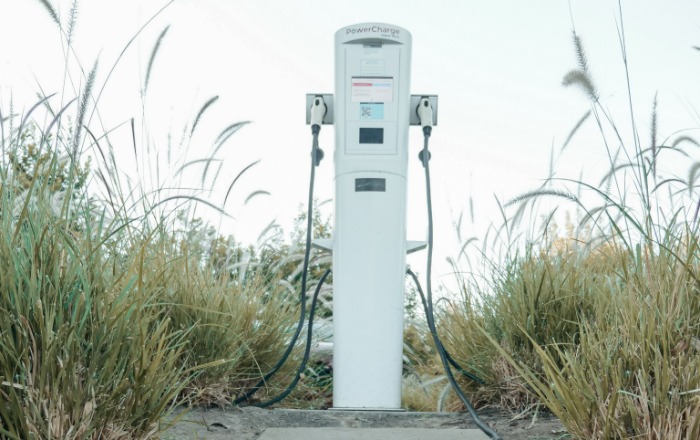 Tovább bővül a nyilvános elektromos töltőhálózat Magyarországon